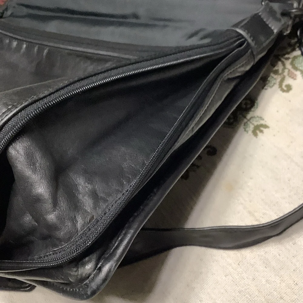 Tumi Black Leather Messenger Bag